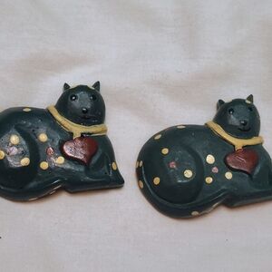 Pair of Vintage Matching Cat Magnets